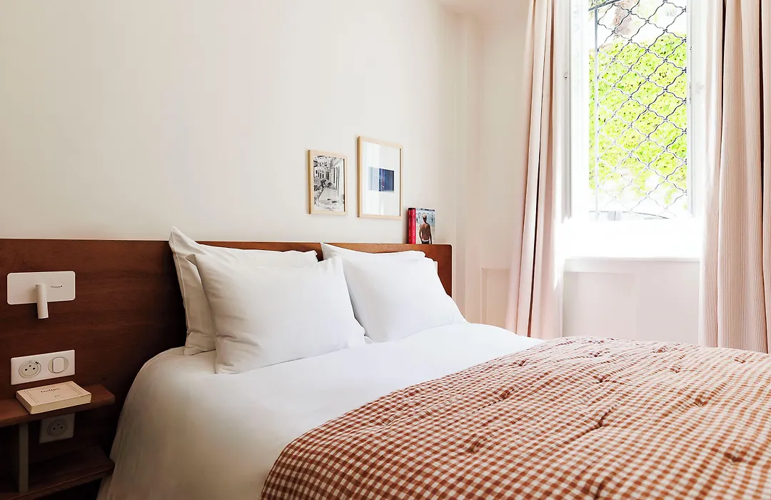 Alfred Hotels Les Halles-1